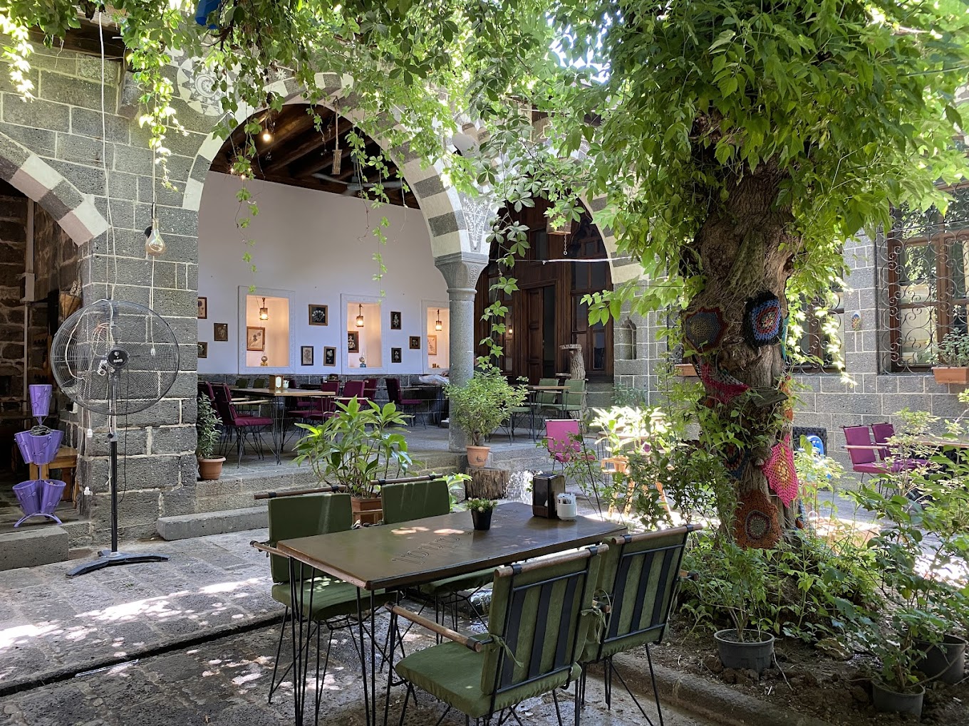 Taş%20Mahal%20Diyarbakır%20Cafe%20ve%20Kahvaltı%20Salonu